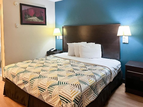 Studio 6 Suites Shreveport, LA Industrial Loop image 2